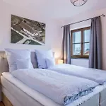 Holiday home Schloeglhof *