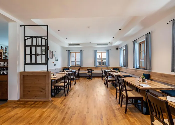 Schloeglhof Tatil Evi *