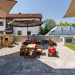 Schloeglhof Semesterbostad *