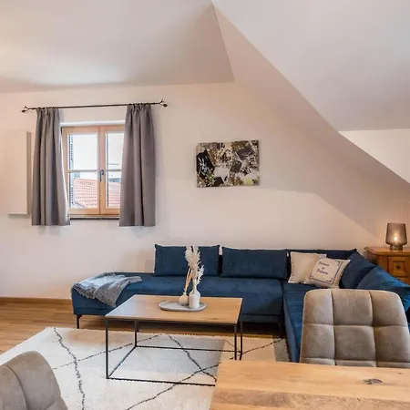 Holiday home Schloeglhof *