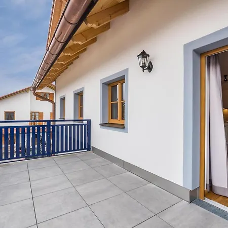 Holiday home Schloeglhof