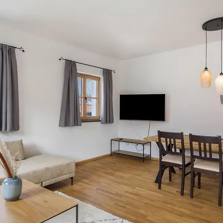 Holiday home Schloeglhof *
